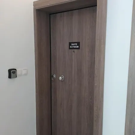 Elysium Apartmán Nikiana