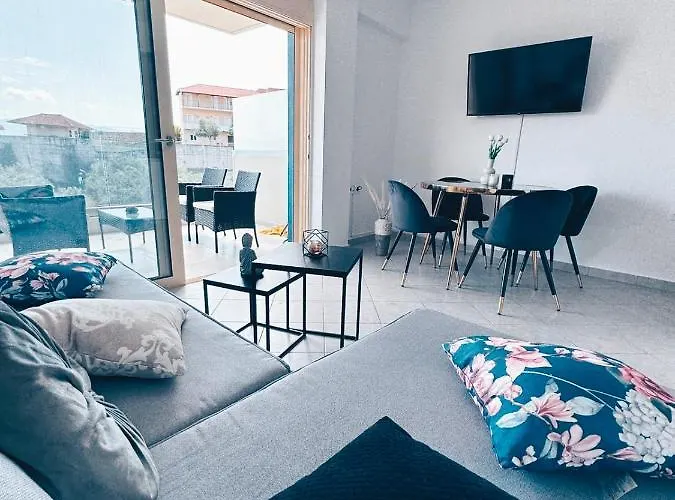 Elysium Apartment *